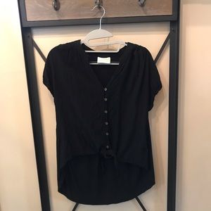 Universal Thread tie-front top (small)